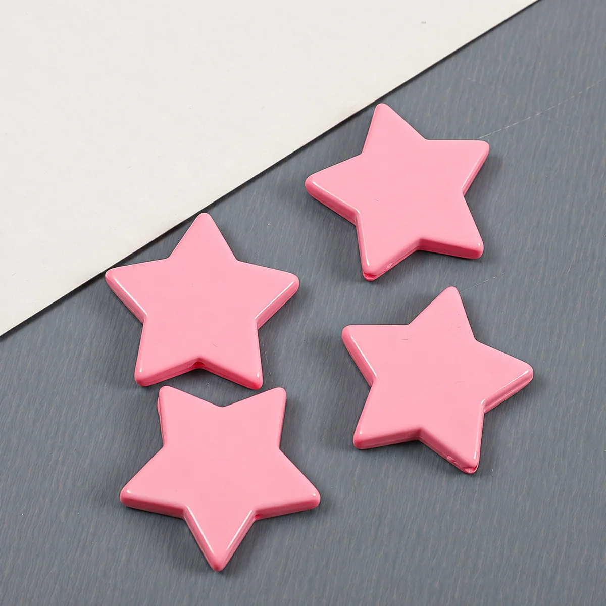 Pink Flat Star Acrylic Beads, actual option photograph