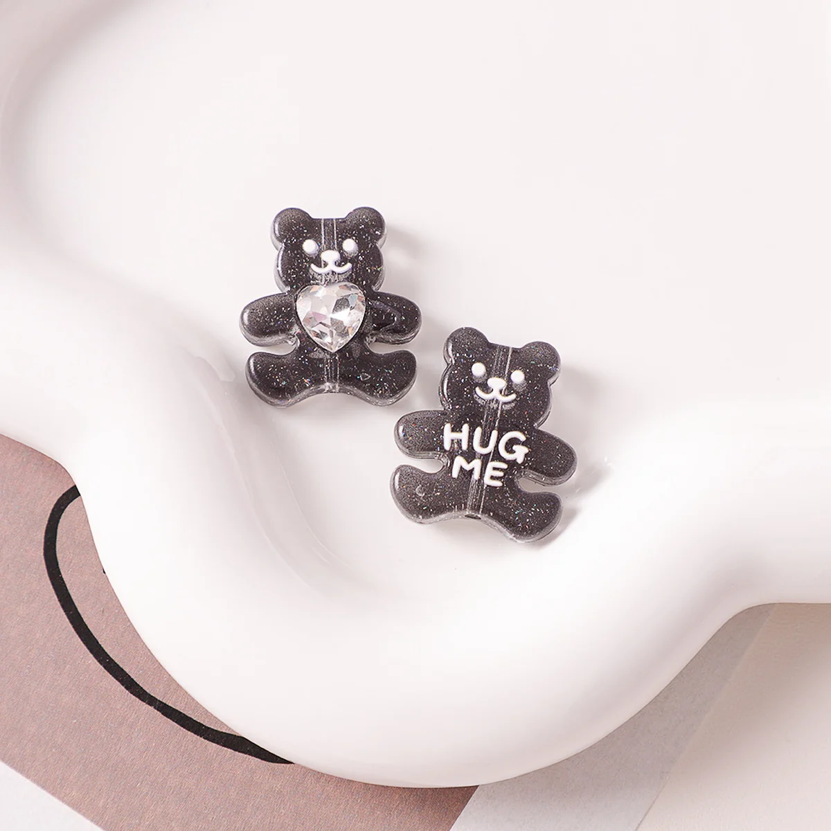 Black Glow-in-the-Dark Glitter Bear Acrylic Beads, actual option photograph